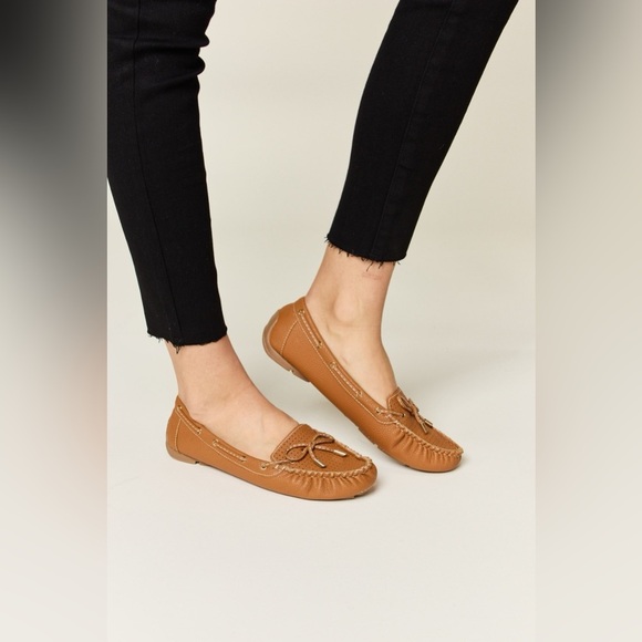 Forever Link Bow Decor Flat Loafers - Picture 5 of 6